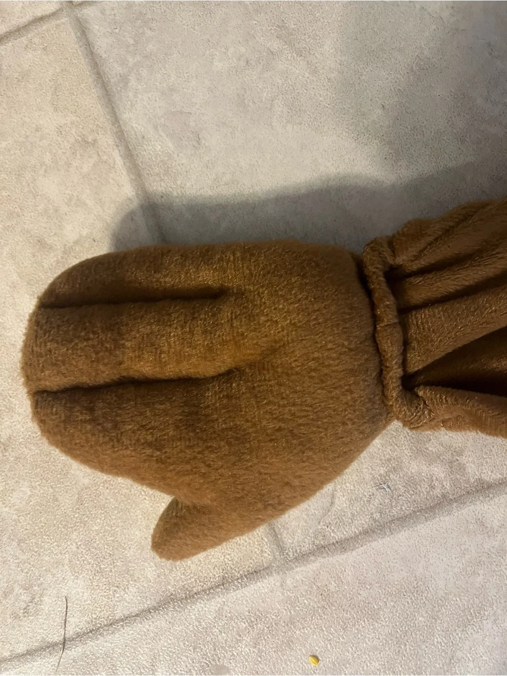 Scooby Doo plush costume child size small. Front zipper. 3d collar tag. Cute!
